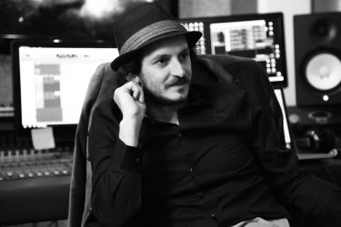 Burak Yeter - Go Burak Yeter - Go