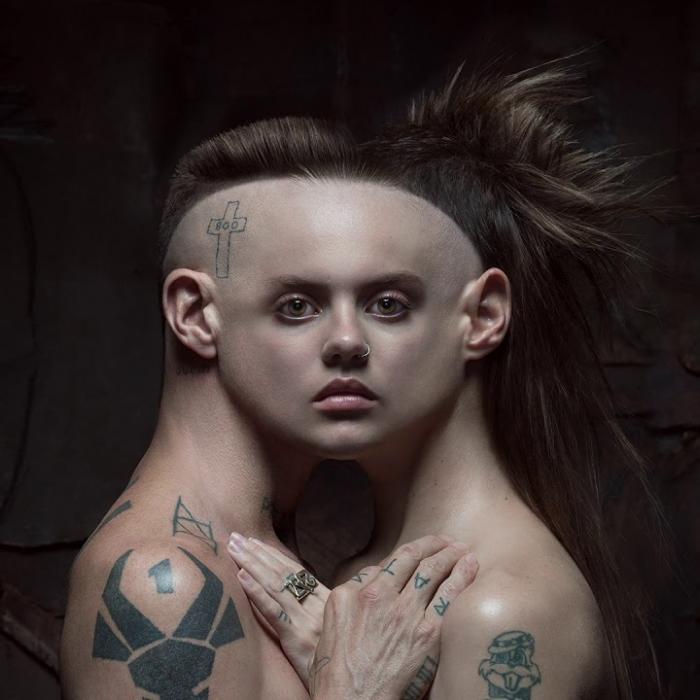 Die Antwoord feat. Gqwa!, JouMaSePoes & Moonchild Sanelly - Naai Is N Lekker Ding Die Antwoord feat. Gqwa!, JouMaSePoes & Moonchild Sanelly - Naai Is N Lekker Ding