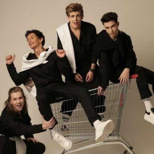 Не Говори Маме - В Новый Год Не Говори Маме - В Новый Год