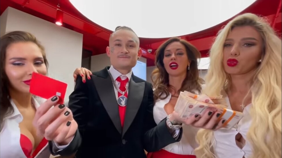 Morgenshtern - Клип За 10 Лямов Morgenshtern - Клип За 10 Лямов