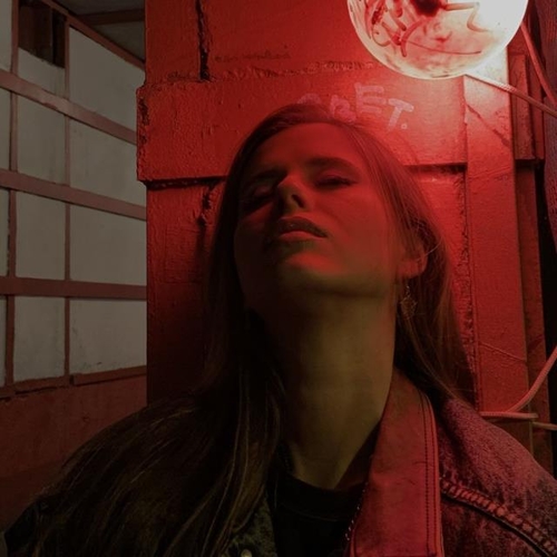 Elvira T - Невыносимо (Acoustic Version) Elvira T - Невыносимо (Acoustic Version)