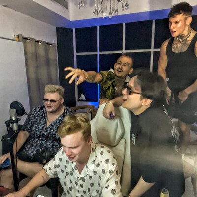 Morgenshtern - Сколько Стоит Любовь (feat. The Limba & Niletto & Boombl4) Morgenshtern - Сколько Стоит Любовь (feat. The Limba & Niletto & Boombl4)