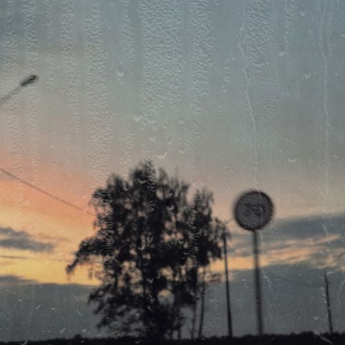 NST - В Пятницу Под Дождем NST - В Пятницу Под Дождем