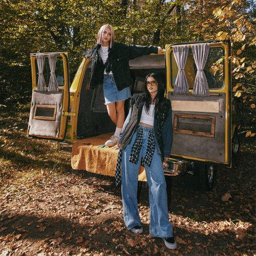 Daasha - Я Не Думаю (feat. Demidova & Панч) Daasha - Я Не Думаю (feat. Demidova & Панч)