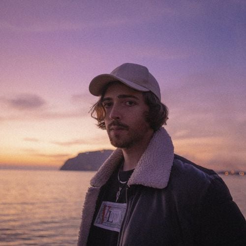 Lisovsky - Не Интересно Lisovsky - Не Интересно