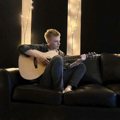 Netsignala - Какую Песню Тебе Спеть? (Style Remix) Netsignala - Какую Песню Тебе Спеть? (Style Remix)