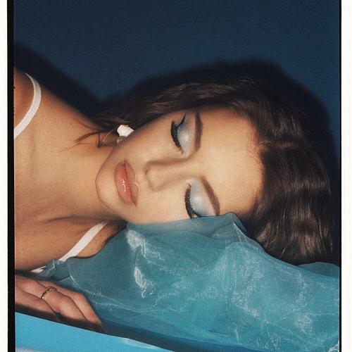 Ariana Pereguda - В океане фраз Ariana Pereguda - В океане фраз