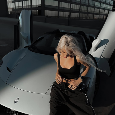 Dan Korshunov - Aurum Dan Korshunov - Aurum