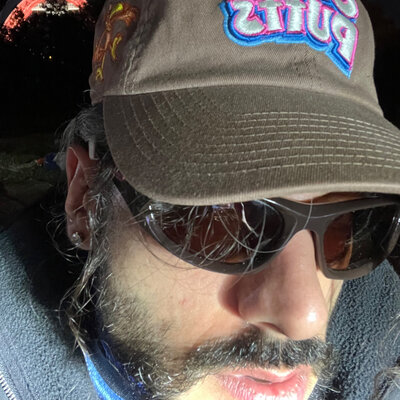 Ice Lo & ayv1o - ma bitch