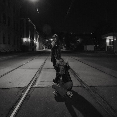 Вика Коробкова & Даша Волосевич - Бывшая