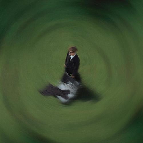 Айван - Чёрное платье