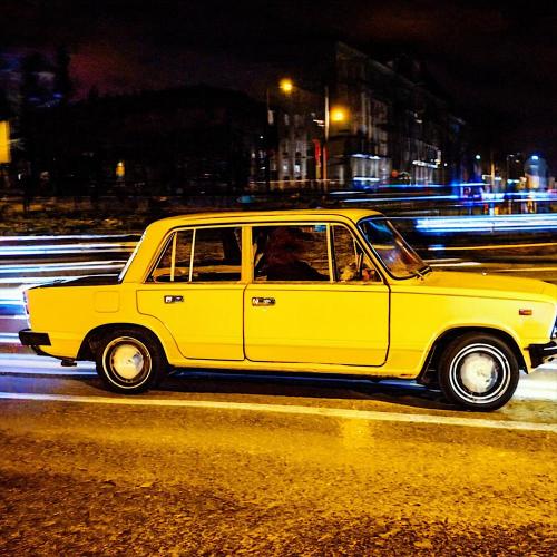 Rodeo - Жёлтая машина