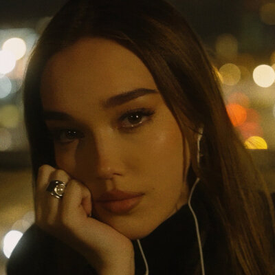 Милана Пономаренко - О нас