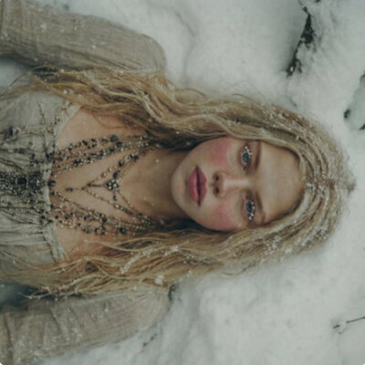 Sasha Komovich - Снег под кожей