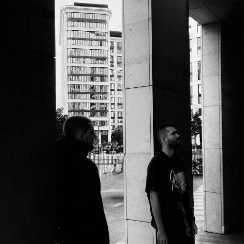 Эсчевский, Sam Wick - В поездах