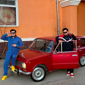 Сагдат Булебаев, Кукабай - ТАНЦУЕМ ПОД РУКИ ВВЕРХ