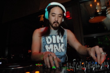 Steve Aoki & Headhunterz - The Power Of Now
